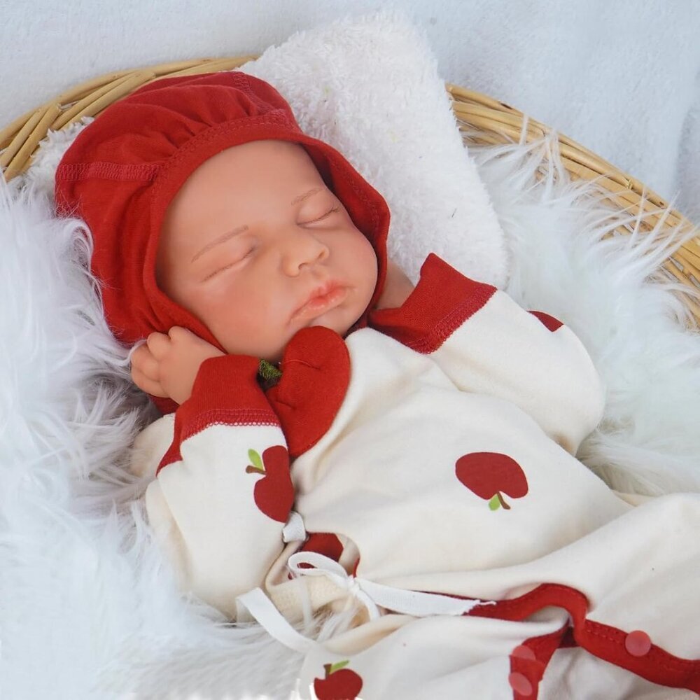18.9in Full Silicone Reborn wheaten Baby Girl Dolls Lifelike 6.61LB Weight Baby